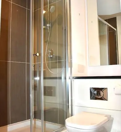 2 Bed Apartment In Southwark London Exterior photo